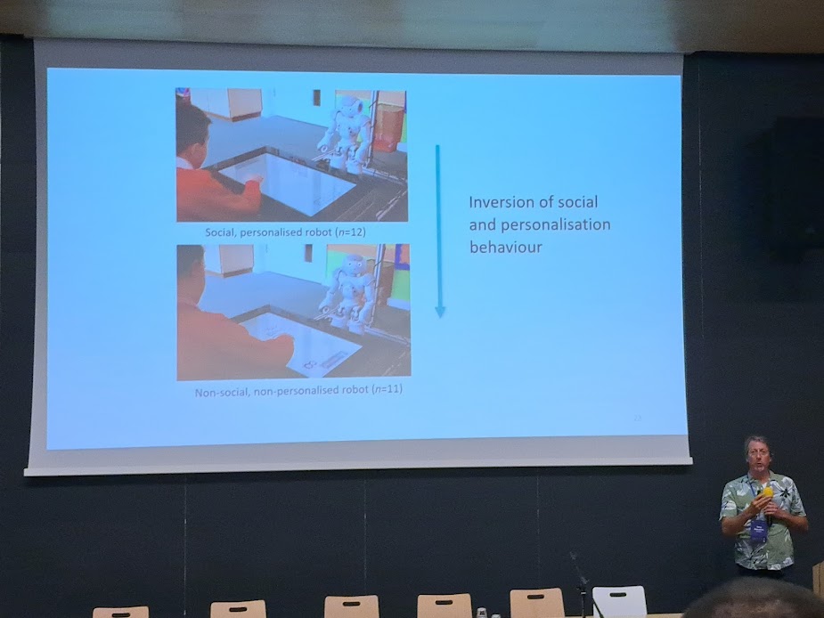 Research presentation on social robot behavior